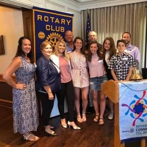 Meet your Posher, Andrea